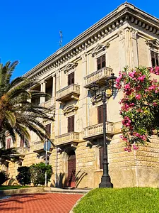 Palazzo Batolo