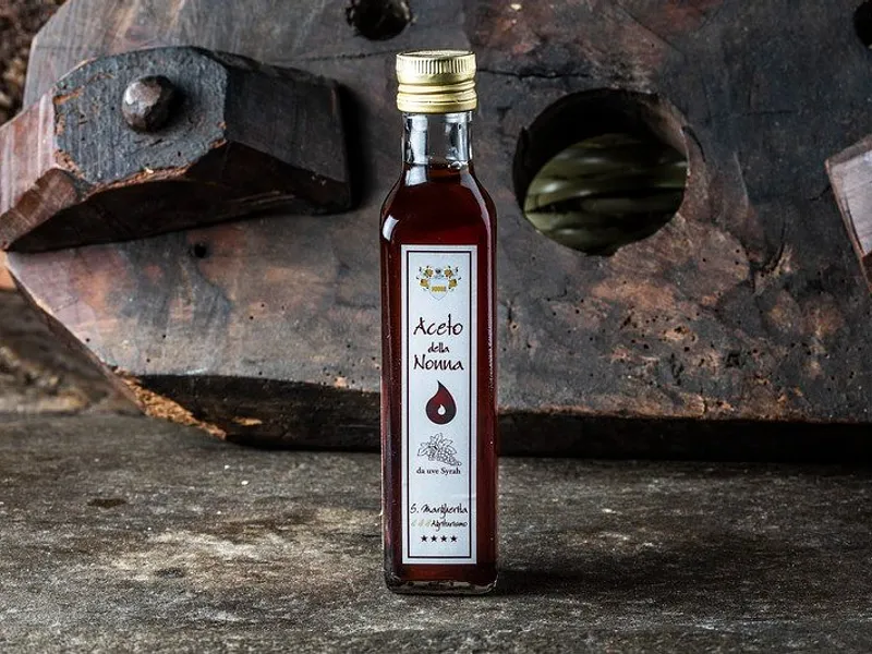 Aceto rosso della nonna