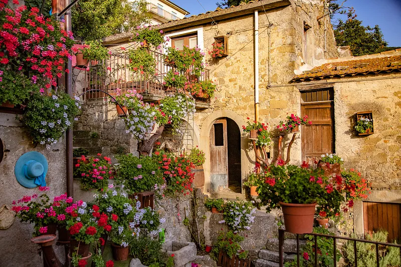 Borgo Luigi